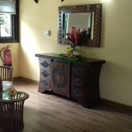 Shay Lyah Self Catering Apartment Виктория Екстериор снимка